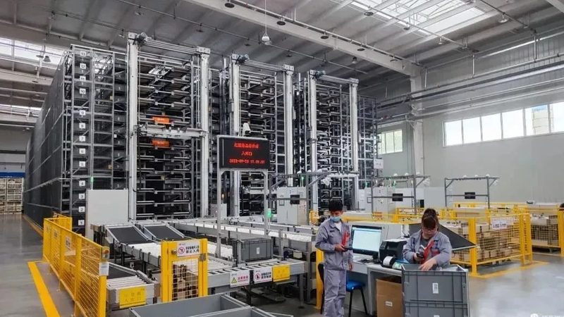 在挑选悬臂式货架时，以下参数是必须关注的：